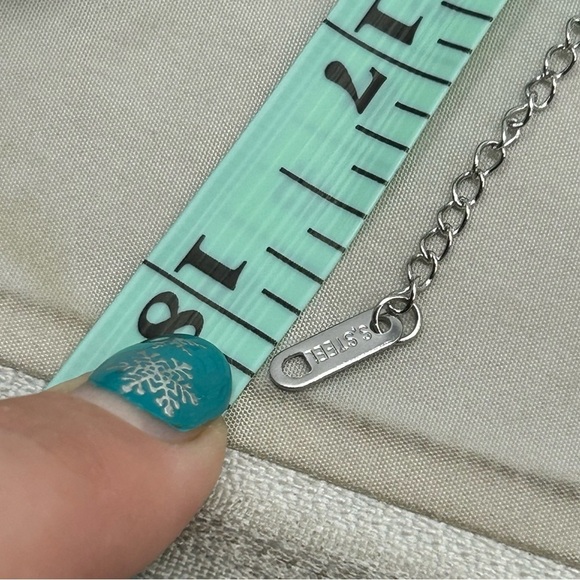 Silver Tone Classic Chic Faux Turquoise Tassel Pendant Necklace Adjustable 18" - Picture 10 of 12